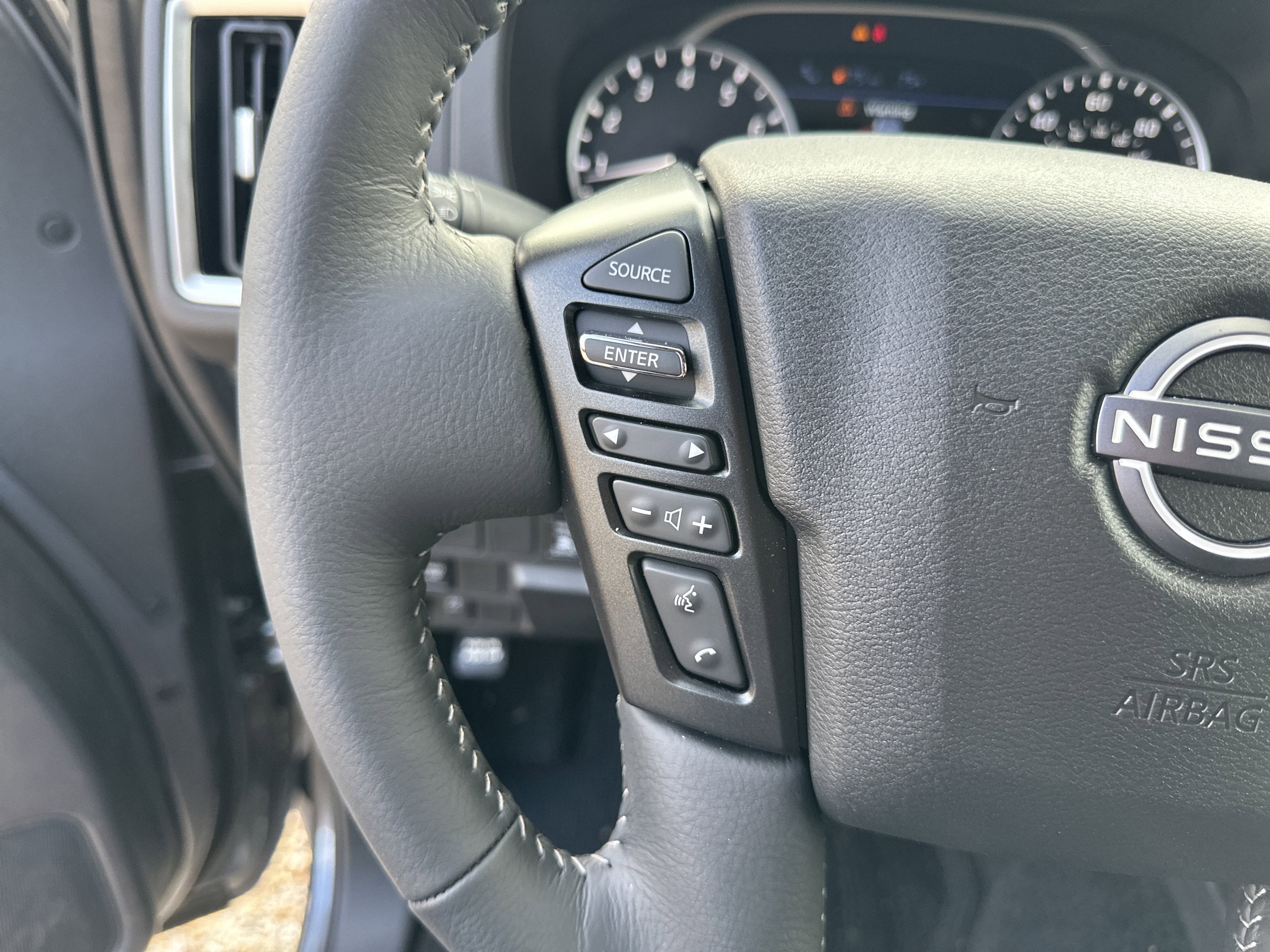 Used 2026 Nissan Frontier SV w/ SV Convenience Package image 24