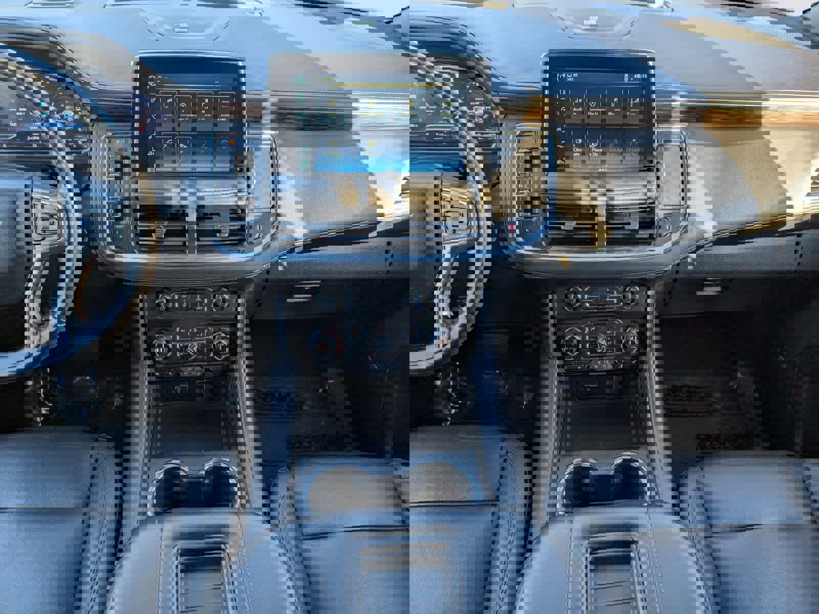 Used 2022 Chevrolet Suburban LT image 18