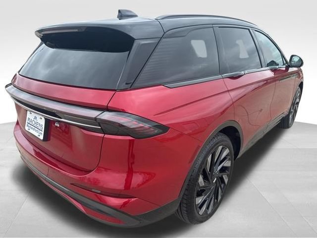 New 2026 Lincoln Nautilus Reserve w/ Jet Appearance Package AWD/4WD image 6