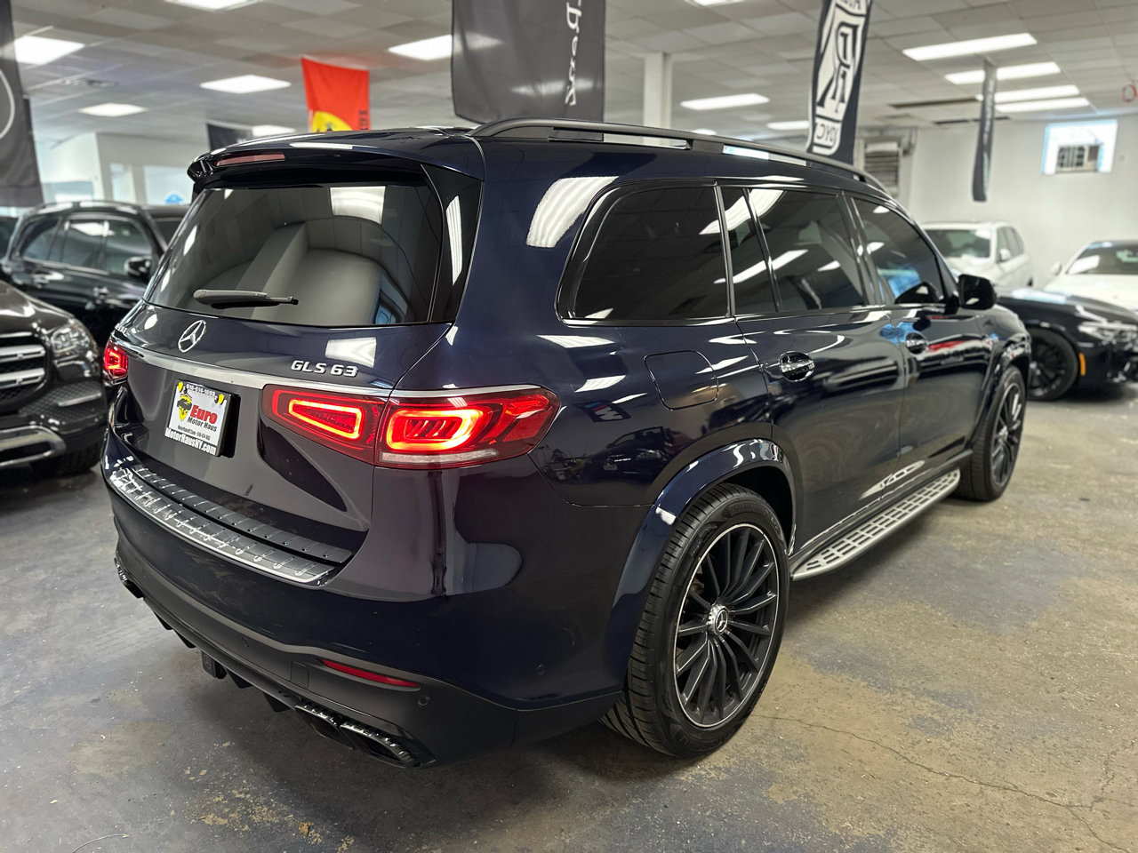 Used 2021 Mercedes-Benz GLS 63 AMG 4MATIC image 7