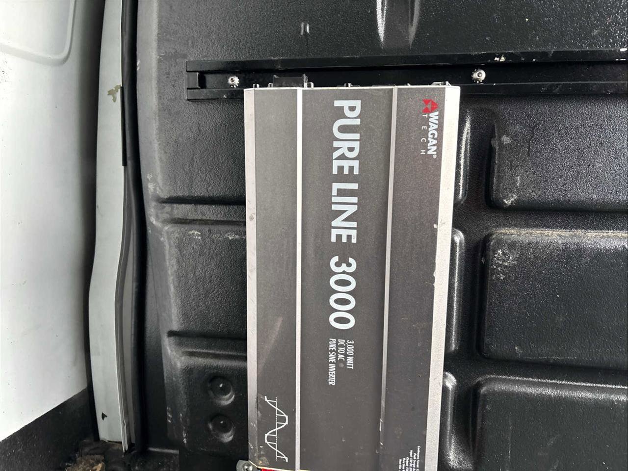 Used 2023 GMC Savana 2500 Extended w/ Driver Convenience Package image 13