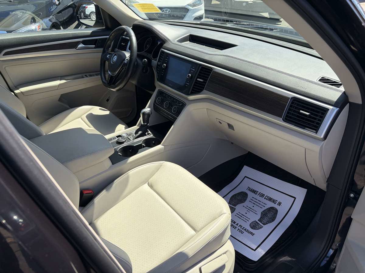 Used 2018 Volkswagen Atlas SE AWD/4WD image 26