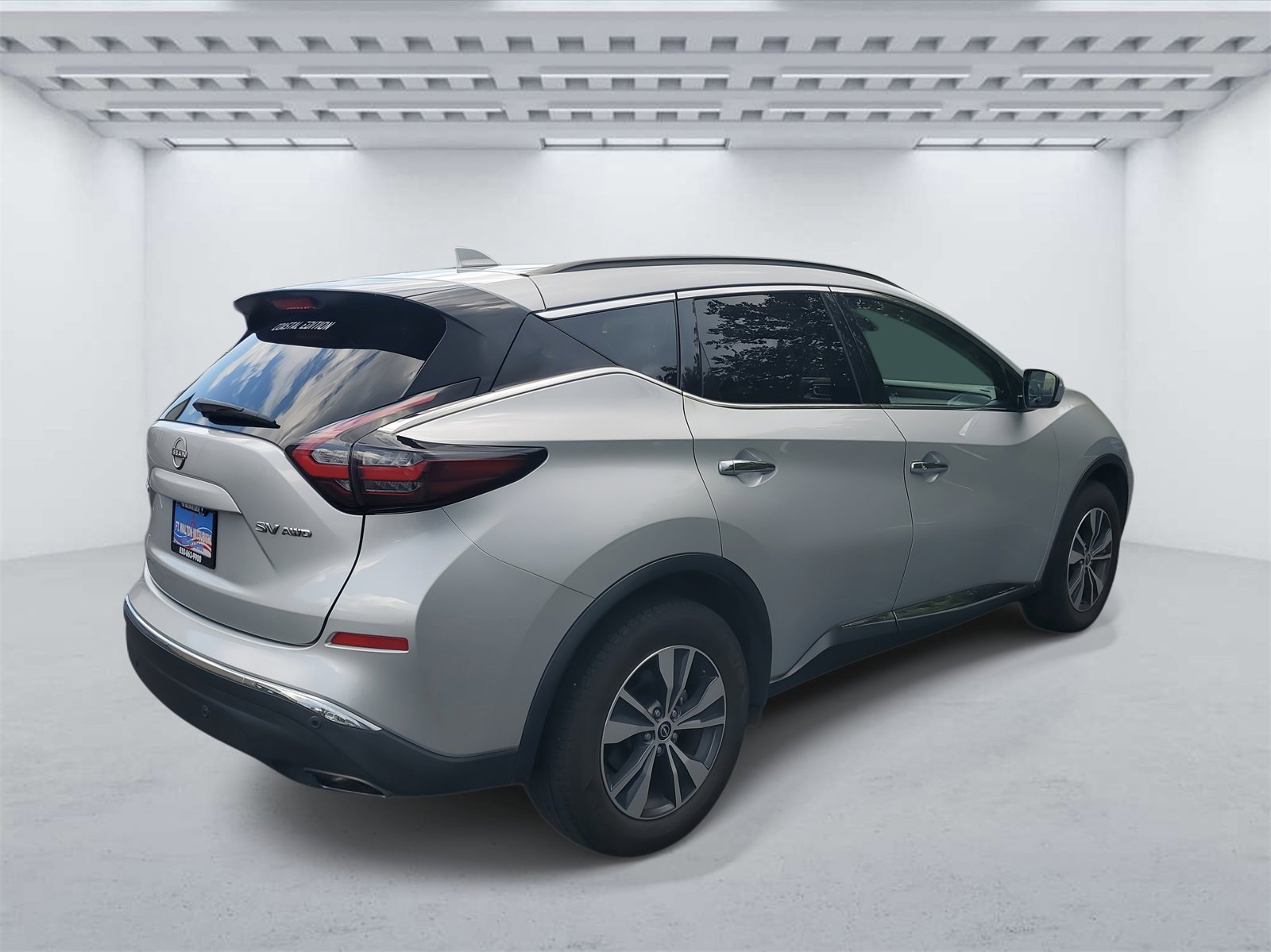 Used 2023 Nissan Murano SV image 4