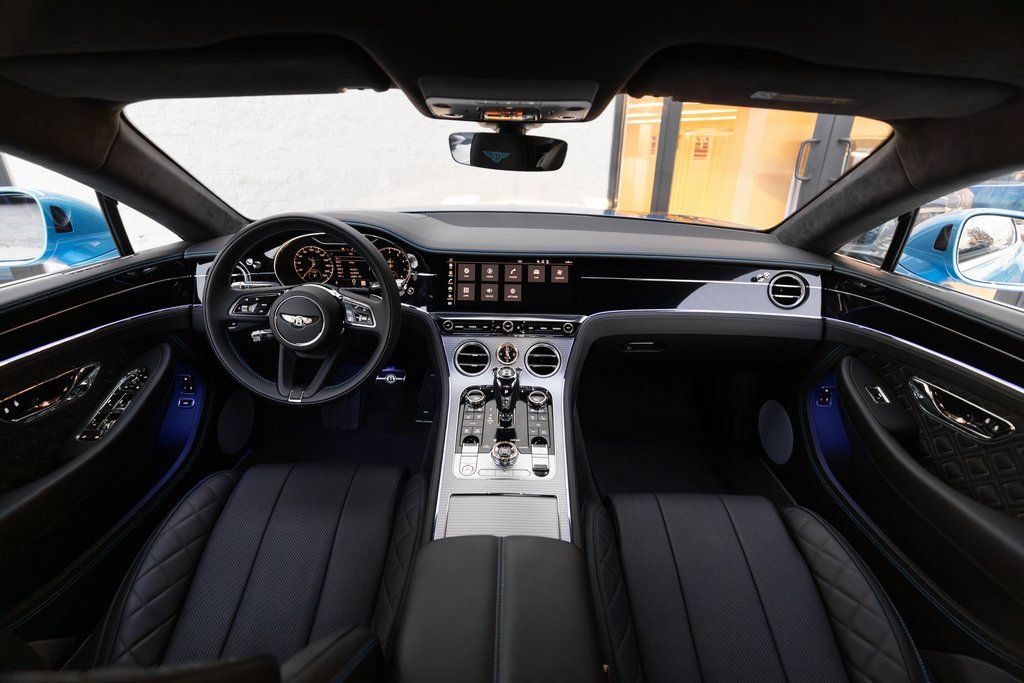 Certified 2022 Bentley Continental GT AWD/4WD image 4