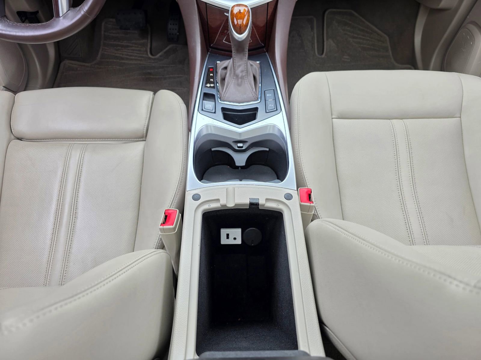 Used 2015 Cadillac SRX Luxury FWD image 27