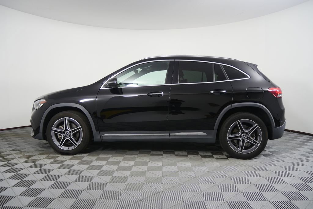Used 2023 Mercedes-Benz GLA 250 4MATIC image 3