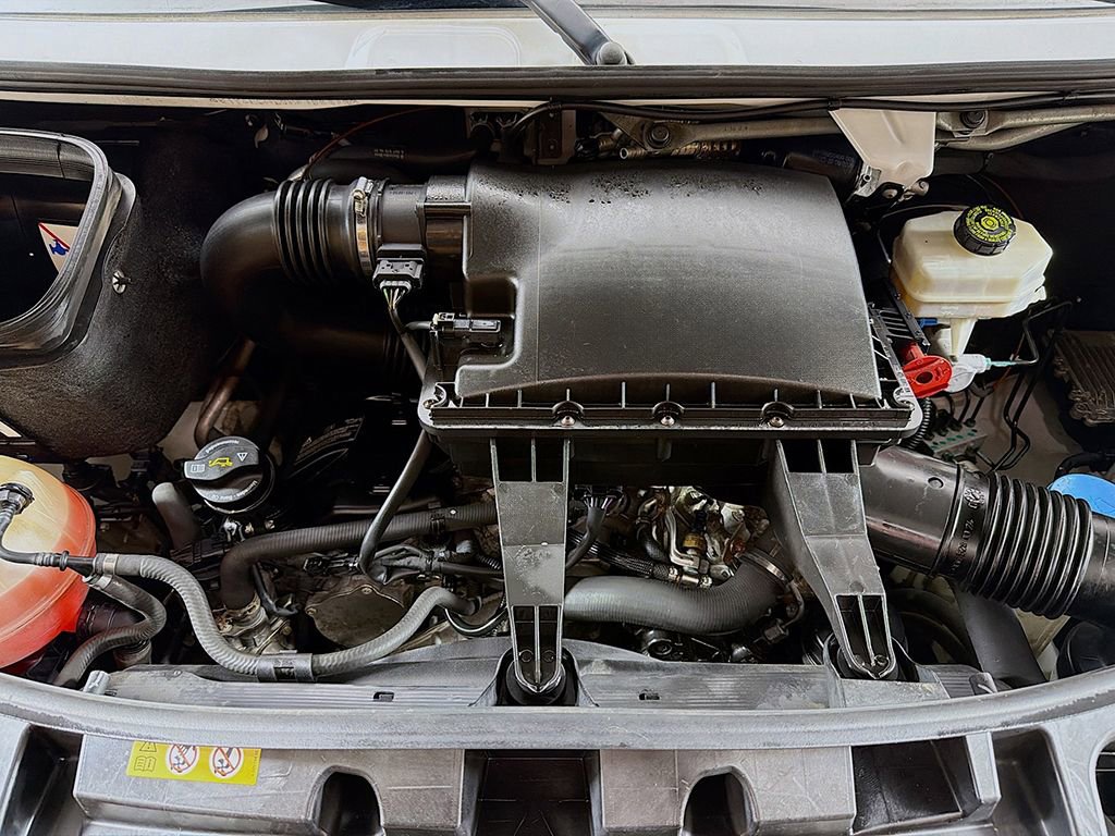 Used 2022 Mercedes-Benz Sprinter 2500 image 12