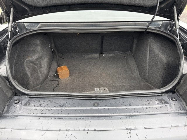 Used 2015 Dodge Challenger R/T Plus image 9