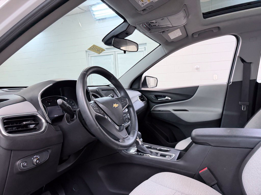 Used 2024 Chevrolet Equinox LT FWD image 15