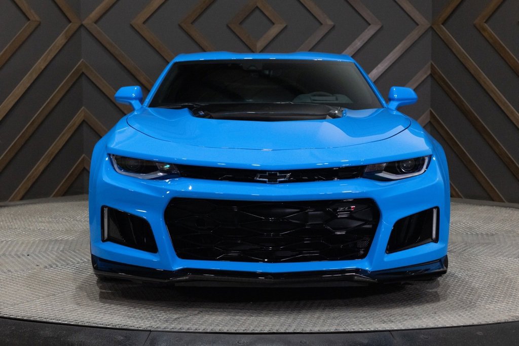 Used 2022 Chevrolet Camaro ZL1 image 19