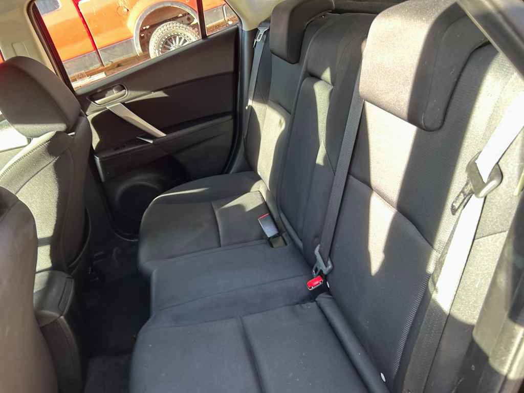 Used 2010 MAZDA MAZDA3 s Sport image 10