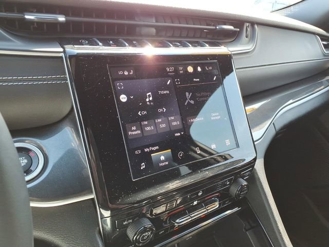Certified 2023 Jeep Grand Cherokee Altitude AWD/4WD image 10