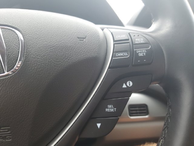 Used 2017 Acura RDX w/ Technology Package AWD/4WD image 19