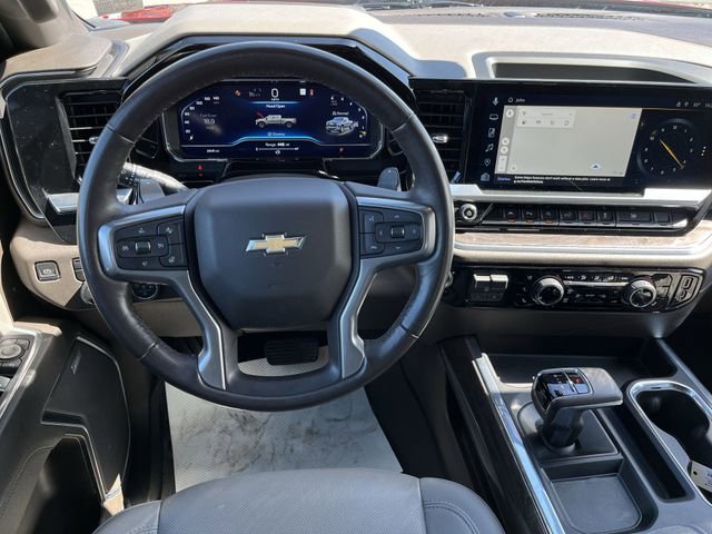 Used 2023 Chevrolet Silverado 1500 LTZ w/ LTZ Convenience Package II AWD/4WD image 12