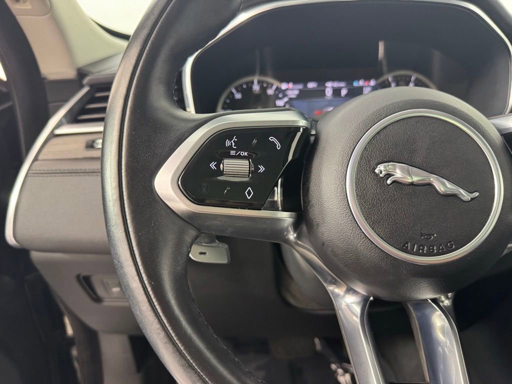 Used 2022 Jaguar F-PACE S AWD/4WD image 16