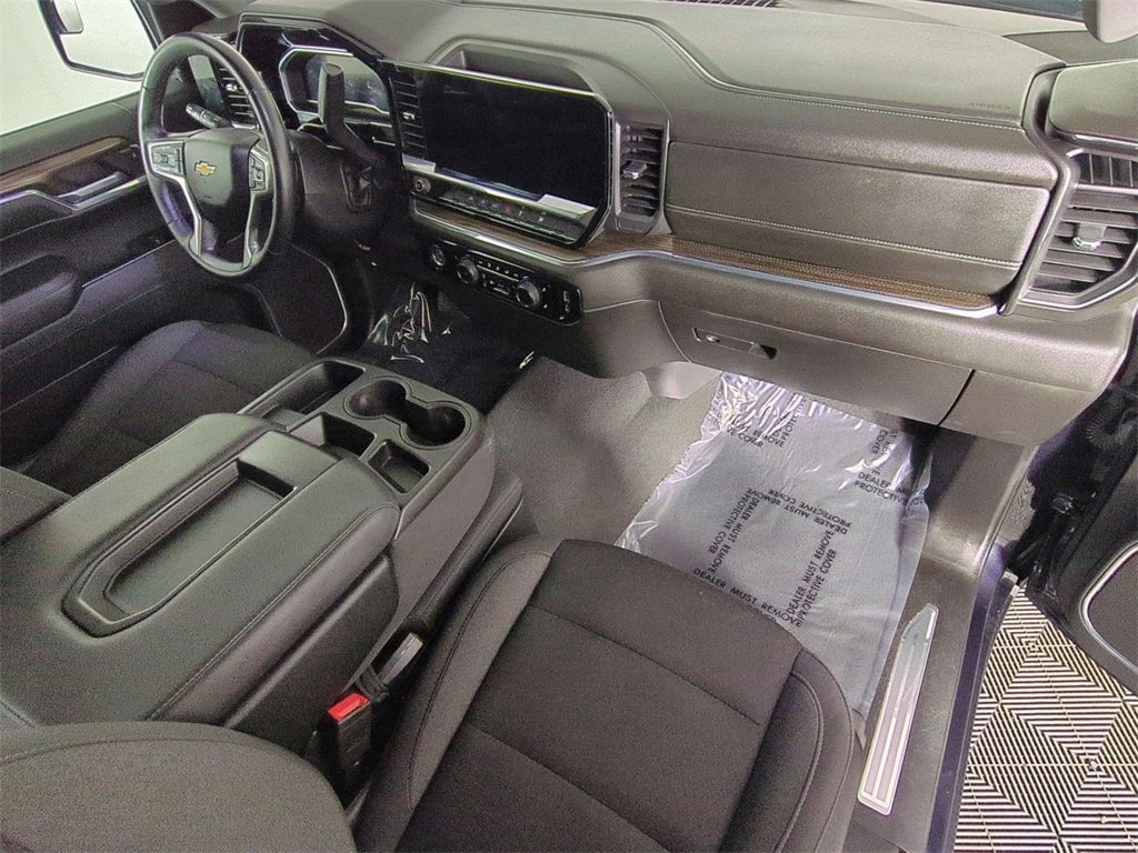 Certified 2024 Chevrolet Silverado 1500 LT image 28