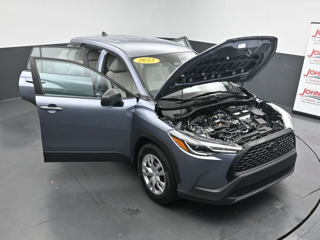 Used 2023 Toyota Corolla Cross L image 39