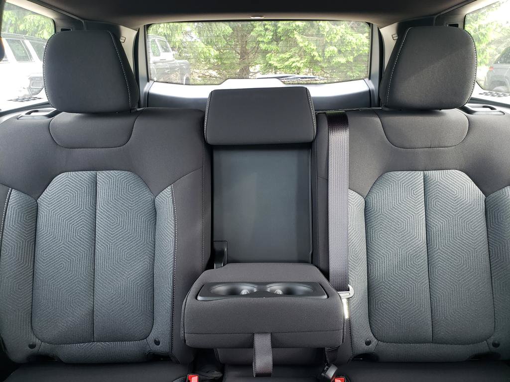 New 2026 Jeep Cherokee Laredo AWD/4WD image 13