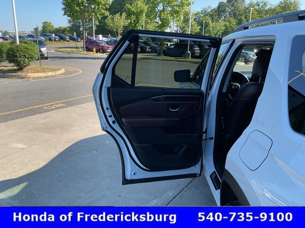 Used 2023 Honda Pilot Elite image 22