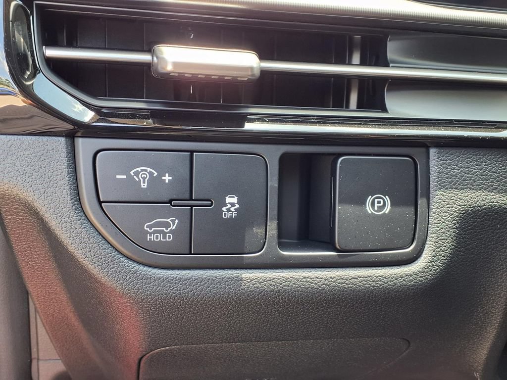 New 2026 Kia Sportage EX FWD image 5