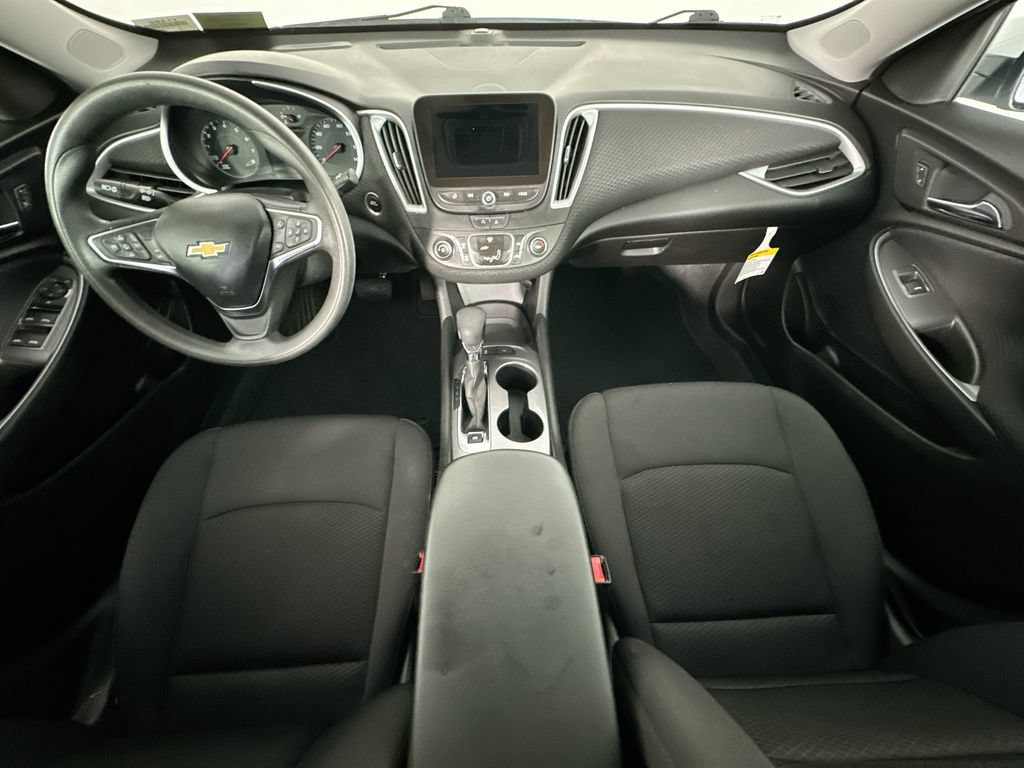 Used 2024 Chevrolet Malibu LS w/ Driver Confidence Package FWD image 11