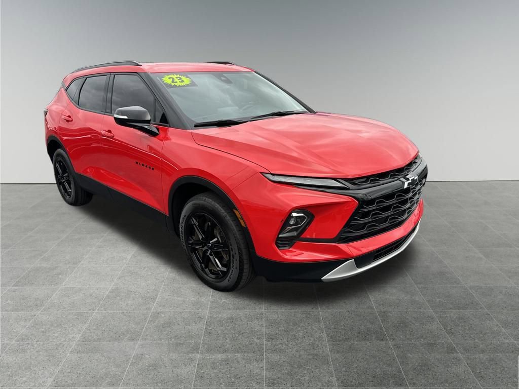 Used 2023 Chevrolet Blazer LT w/ Midnight/Sport Edition image 8