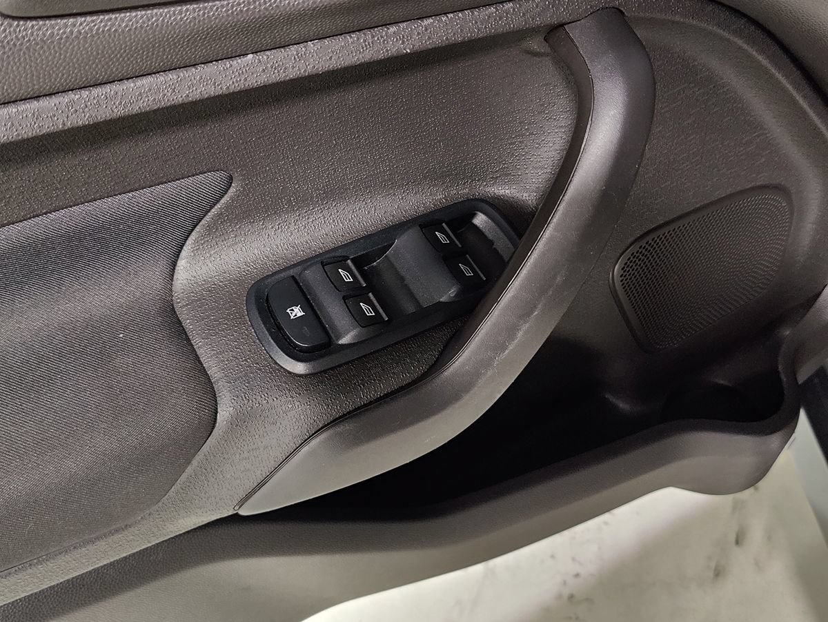 Used 2017 Ford Fiesta ST w/ ST Recaro Package FWD image 21