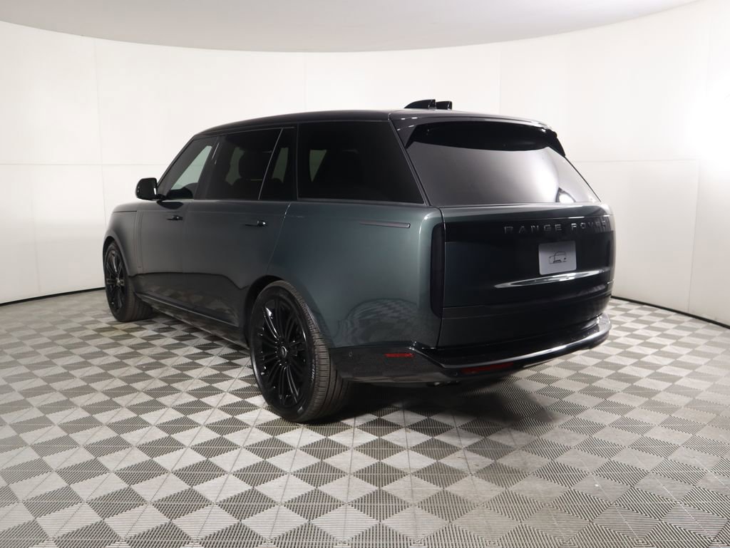 New 2025 Land Rover Range Rover Long Wheelbase SE image 7