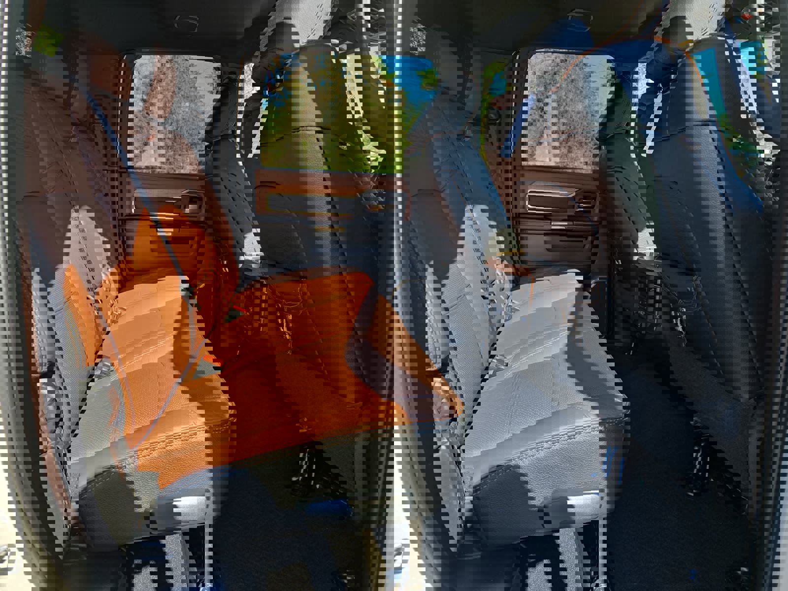 Used 2024 RAM 2500 Limited w/ Safety Group image 11