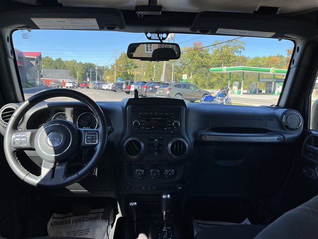 Used 2018 Jeep Wrangler Unlimited Sport S AWD/4WD image 31