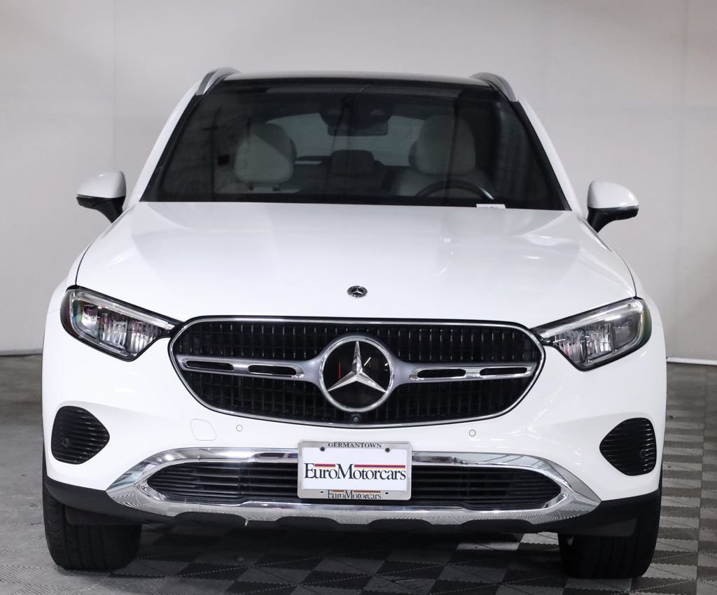 Certified 2024 Mercedes-Benz GLC 300 4MATIC image 2