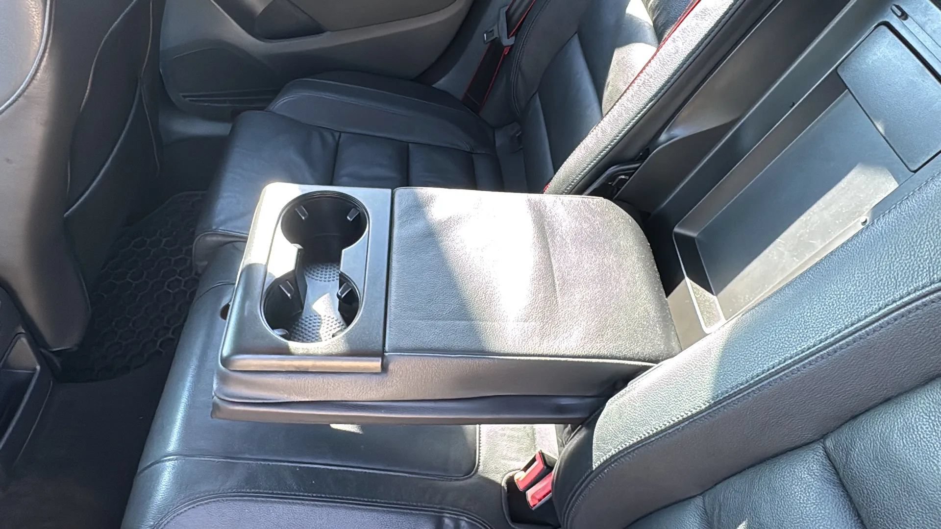 Used 2013 Volkswagen GTI Wolfsburg Edition FWD image 28