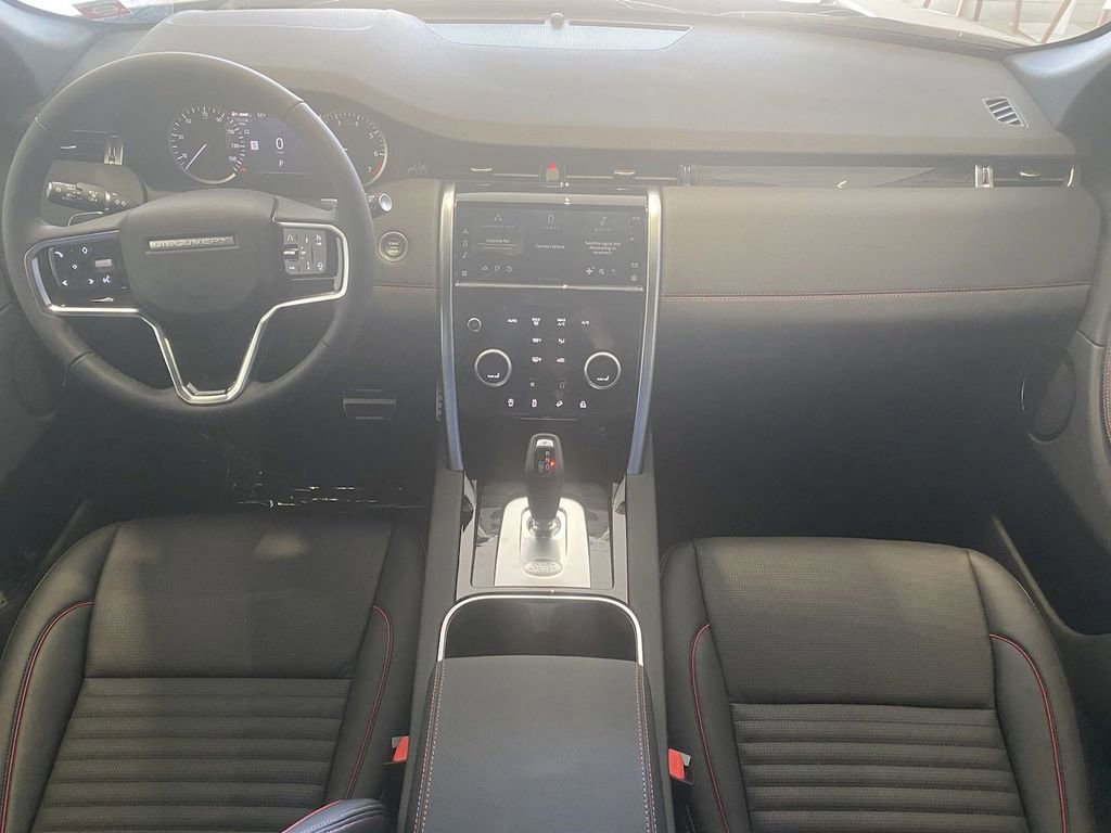 New 2023 Land Rover Discovery Sport S R-Dynamic image 15