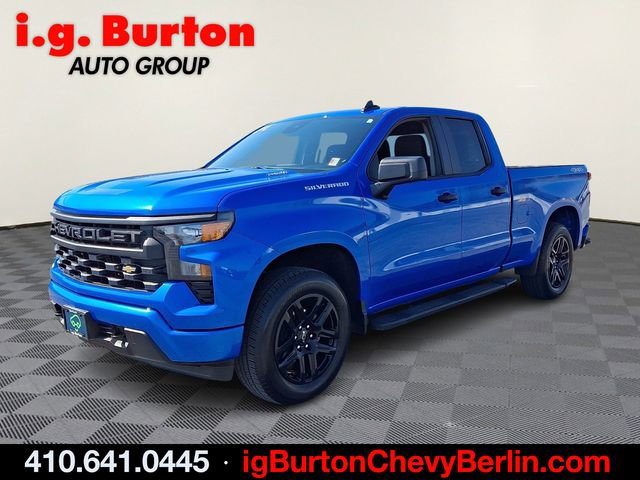 Certified 2025 Chevrolet Silverado 1500 Custom AWD/4WD image 3