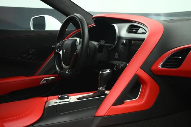 Used 2016 Chevrolet Corvette Z06 w/ 3LZ Preferred Equipment Group RWD image 34