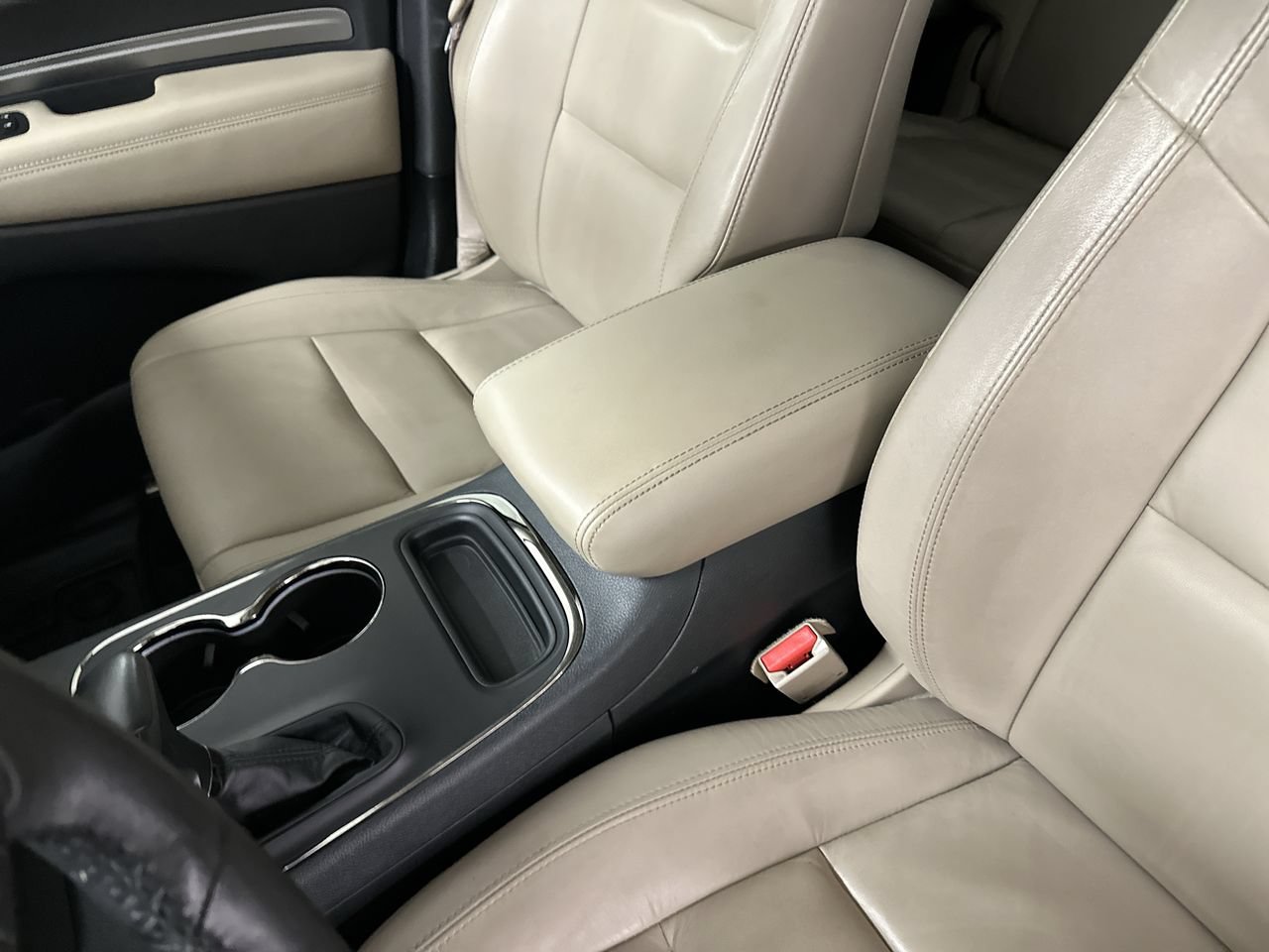 Used 2018 Dodge Durango GT w/ Technology Group AWD/4WD image 56