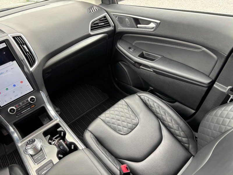 Used 2024 Ford Edge Titanium AWD/4WD image 16