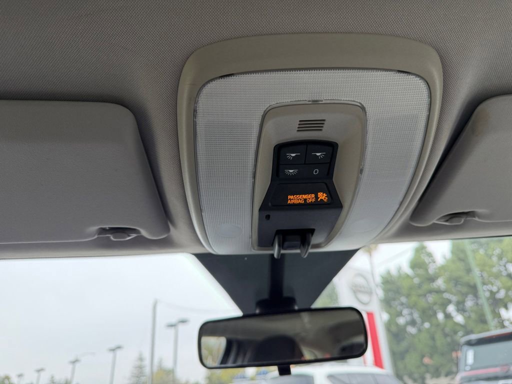 Used 2009 Volvo C30 T5 image 23