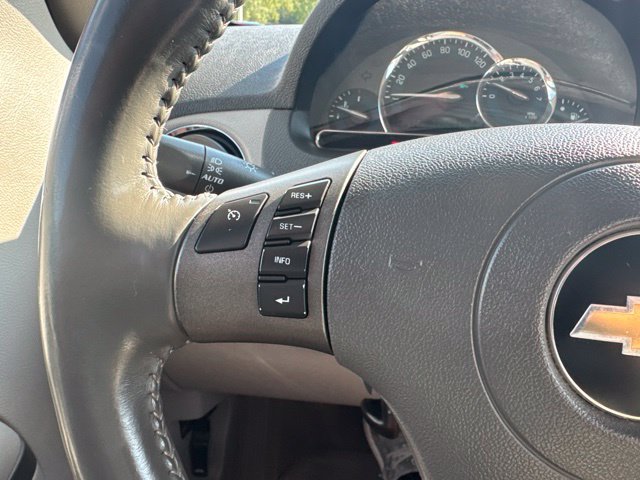 Used 2009 Chevrolet HHR LT FWD image 22