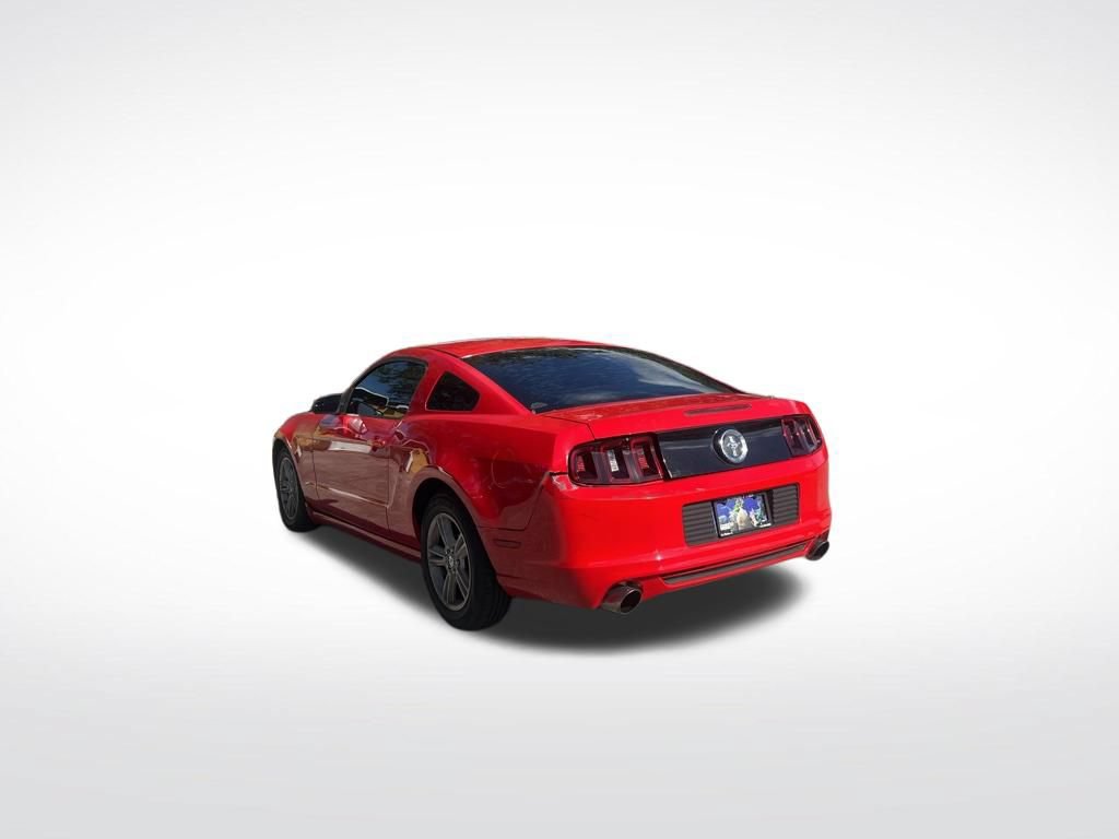Used 2014 Ford Mustang Coupe RWD image 6