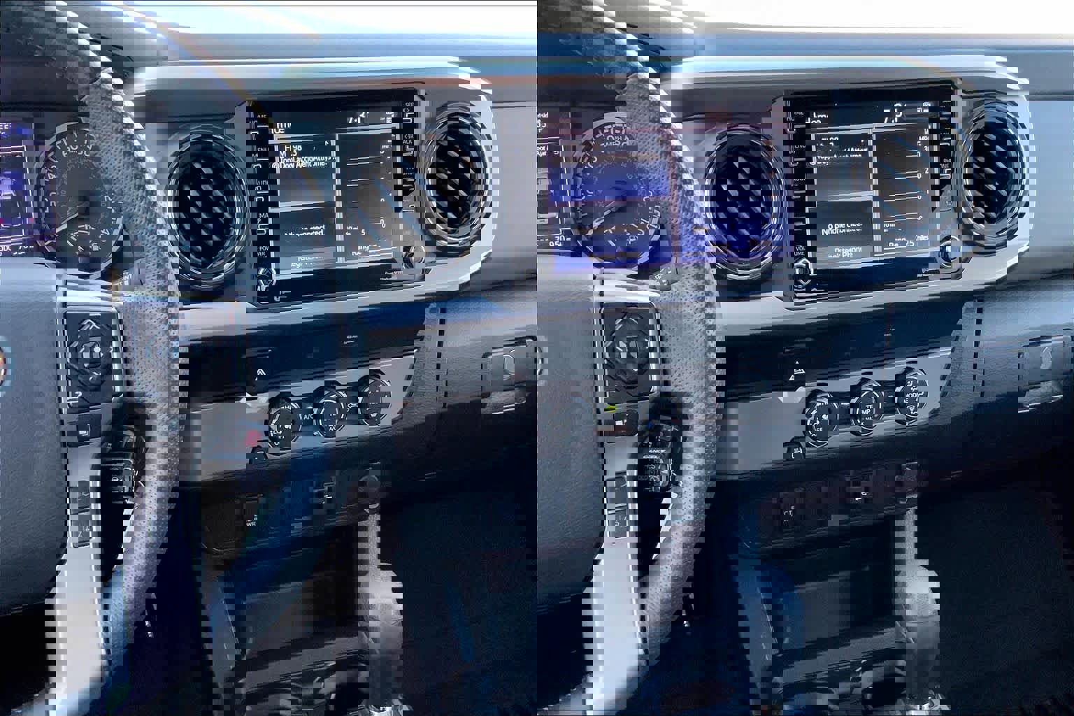 Used 2022 Toyota Tacoma SR5 image 7