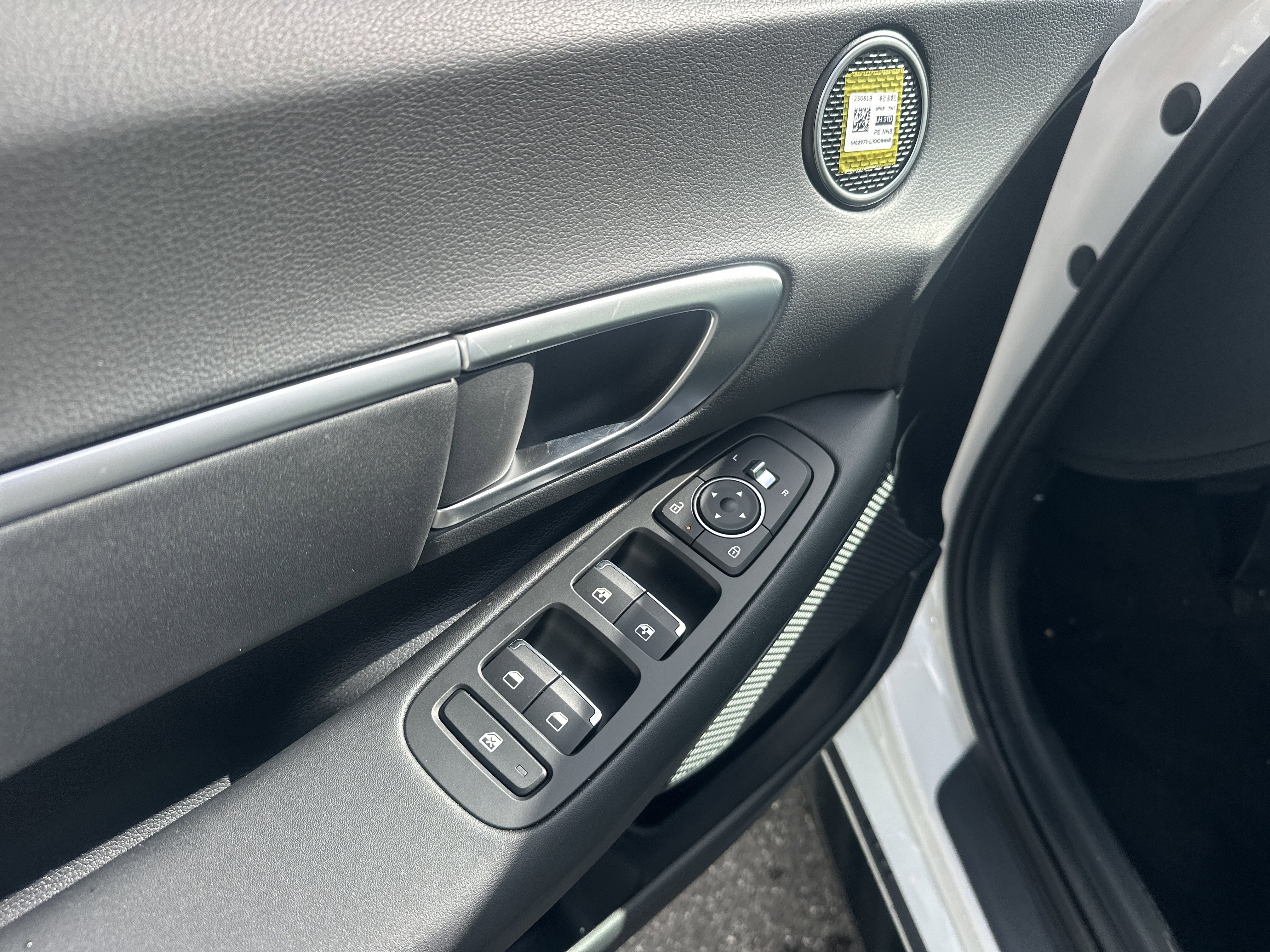 New 2026 Hyundai Sonata SEL AWD/4WD image 15