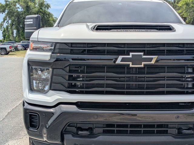 Used 2025 Chevrolet Silverado 2500 Custom w/ Custom Value Package AWD/4WD image 10