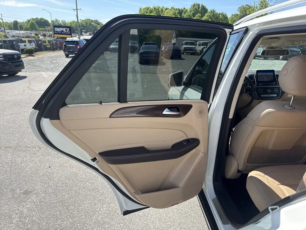 Used 2018 Mercedes-Benz GLE 350 image 27