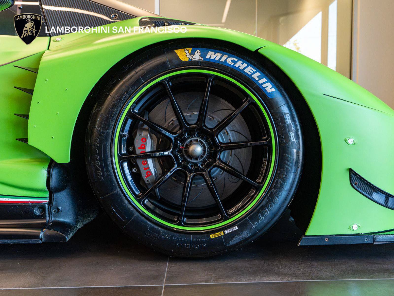 Used 2017 Lamborghini Huracan LP 610-4 AWD/4WD image 22