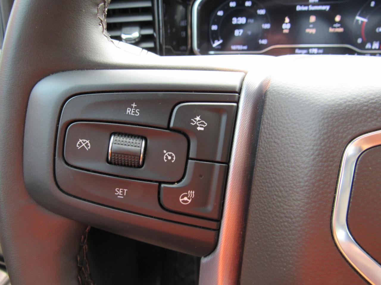 Used 2025 GMC Sierra 2500 SLE w/ SLE Convenience Package AWD/4WD image 27