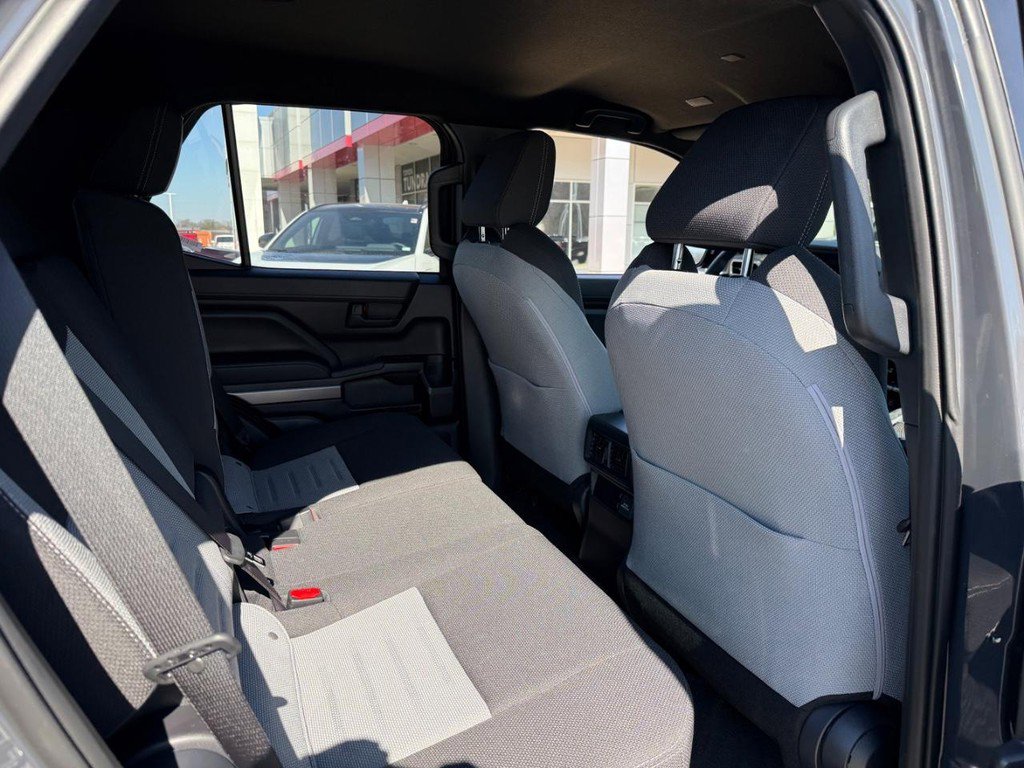 Certified 2025 Toyota 4Runner TRD Off-Road image 11