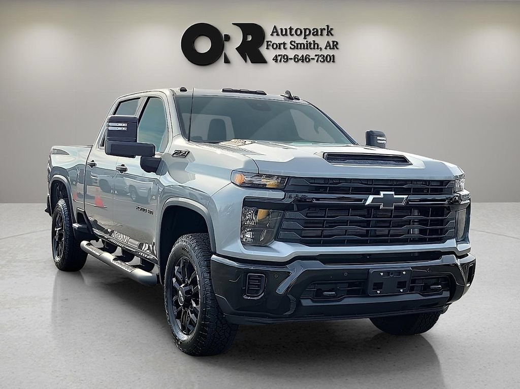 Used 2026 Chevrolet Silverado 2500 Custom w/ Custom Value Package AWD/4WD image 1