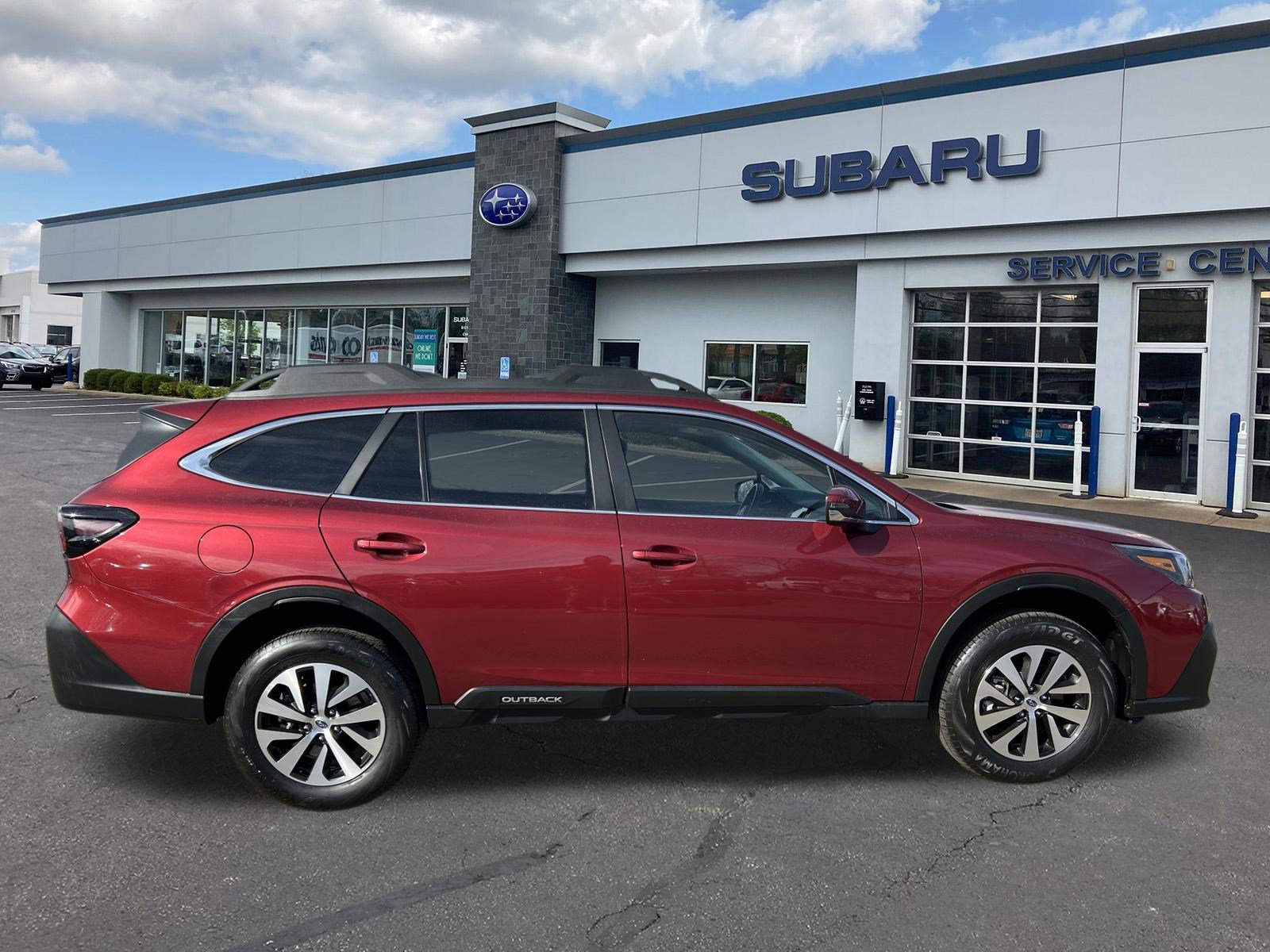 Certified 2022 Subaru Outback Premium image 8