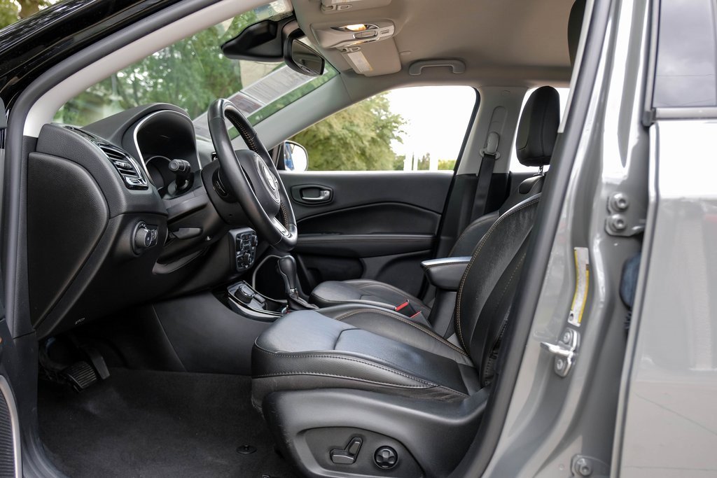 Used 2021 Jeep Compass Limited image 42